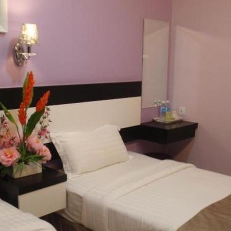 Hotel Star Moon Malacca Esterno foto